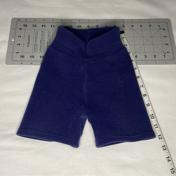 Truly Charis wool shorts navy blue - Picture 2 of 8